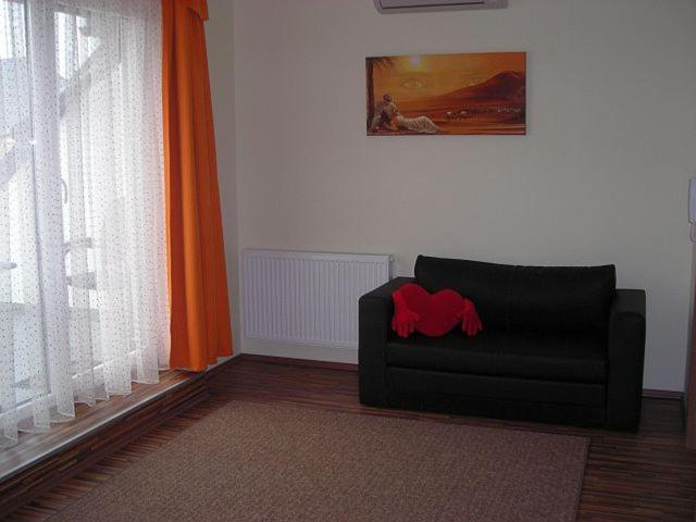 Apartment Azur Haz Kamilla *